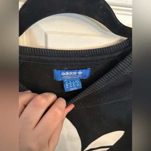 Women’s Adidas fleece logo crew neck sweatshirt black and white size medium - Picture 2 of 4